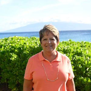 Meet your Posher, Norma